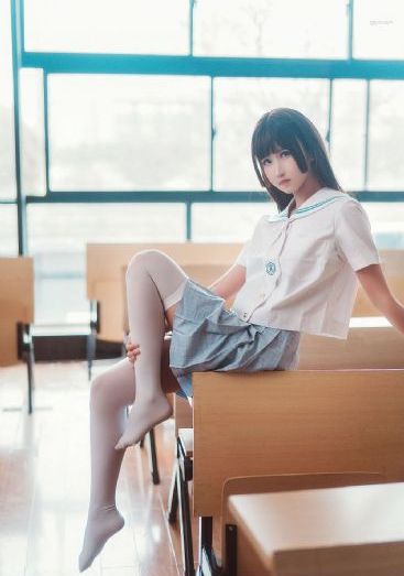 学渣含着学霸j上写作业h_在线免费观看电视剧